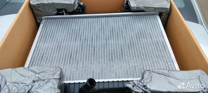 Радиатор охлаждения ford fiesta