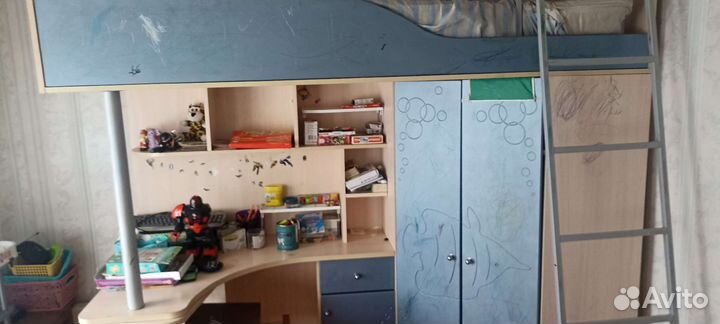 Стол, спальное место, шкаф, для ребёнка