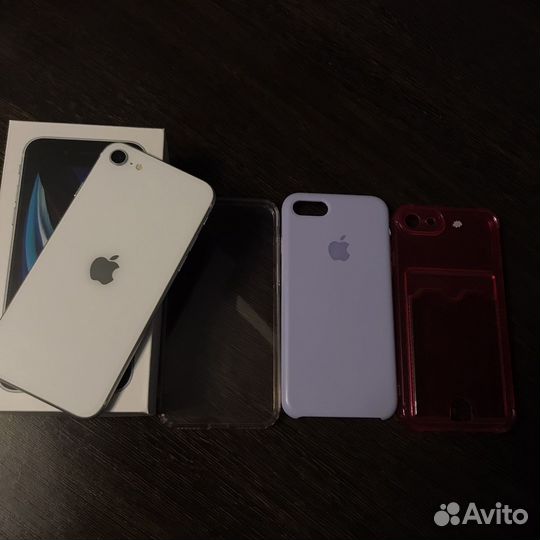 iPhone SE, 128 ГБ