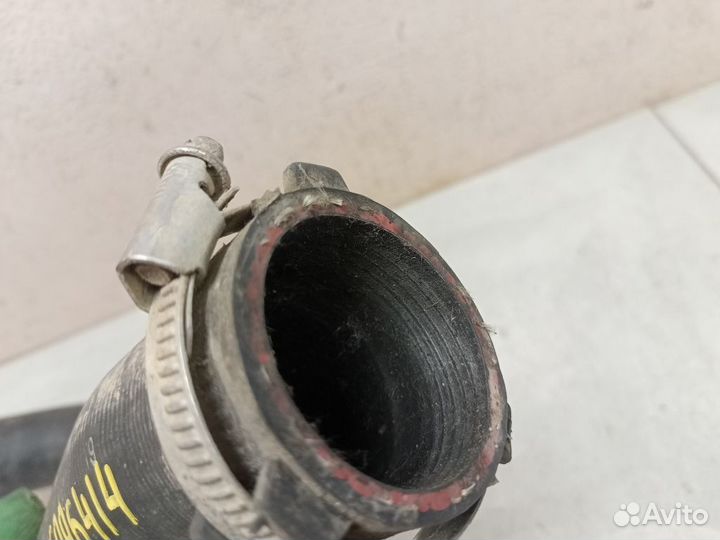 Патрубок интеркулера 7L0145737