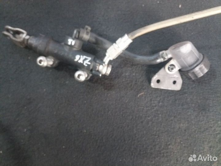 Машинка тормозная задняя Kawasaki ZX6 07-08