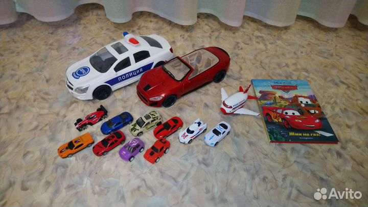 Коробка детских игрушек