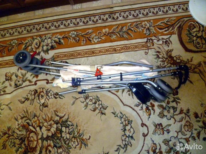 Детское раскладное кресло трость