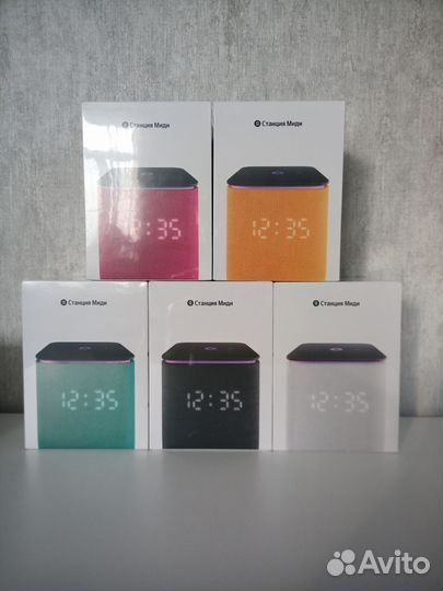 Умная колонка Яндекс Станция Миди Алиса