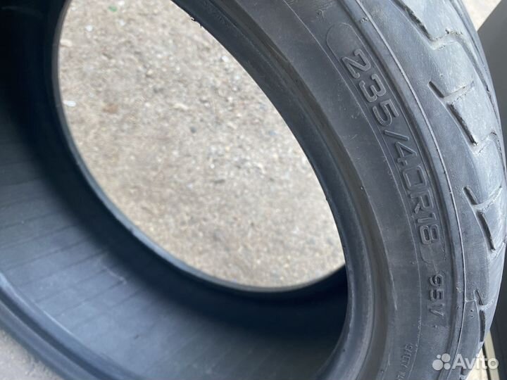 Triangle TRD88 235/40 R18 95V