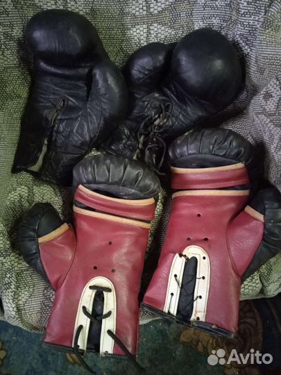 Боксерские перчатки