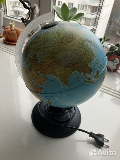 Глобус с подсветкой физико политический