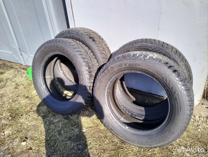 Yokohama Ice Guard IG35 275/60 R20 115