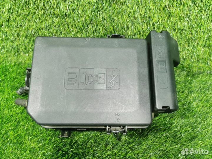 Блок предохранителей под капот левый Chevrolet