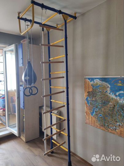 Детская шведская стенка