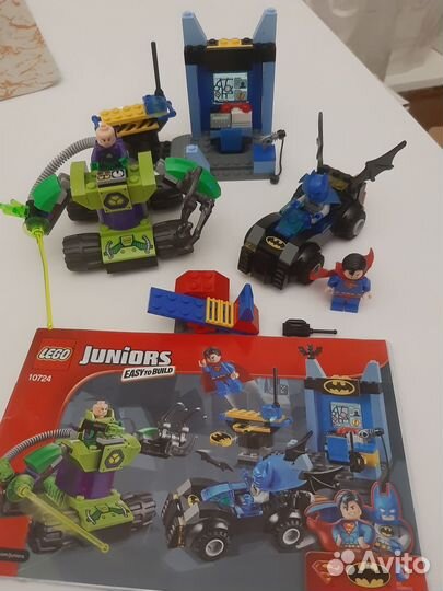 Lego 10724 juniors Бэтмен и Супермен