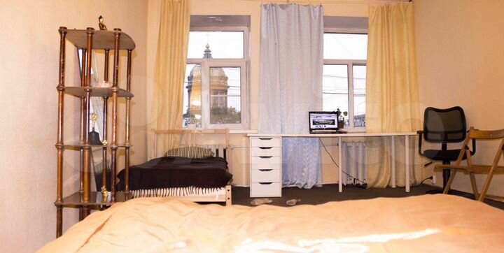 Комната 30 м² в 4-к., 5/5 эт.