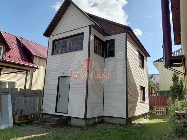 Дом 65 м² на участке 1 сот.