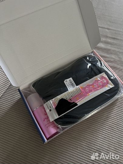 Парик женский длинный без челки черный