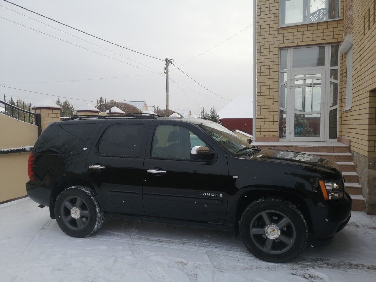 Chevrolet Tahoe: фото владельца