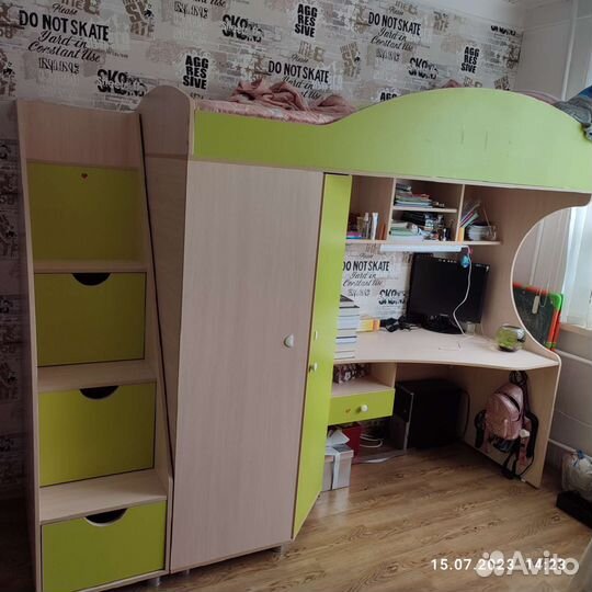 Комплект мебели для школьника