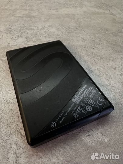 Жёсткий диск внешний (1тб)