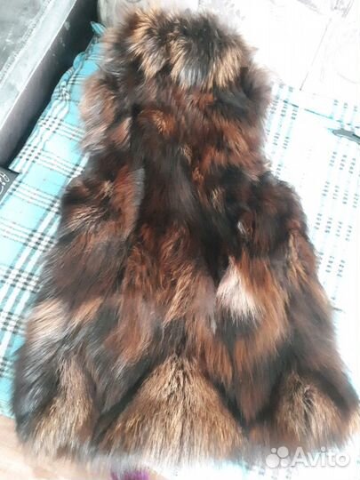 Меховая желетка лиса