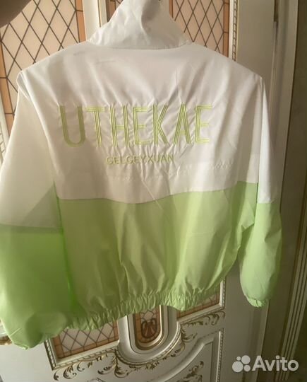 Ветровка женская оверсайз