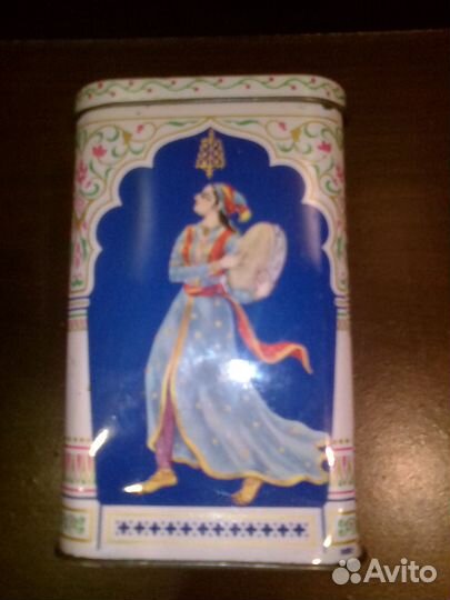 Банки из под чая времени СССР