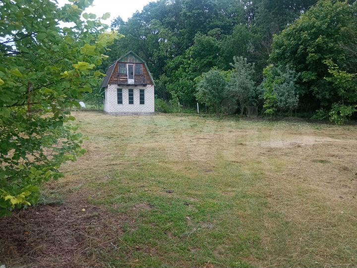 Дача 16 м² на участке 6 сот.