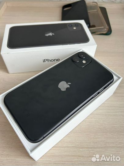 iPhone 11, 64 ГБ