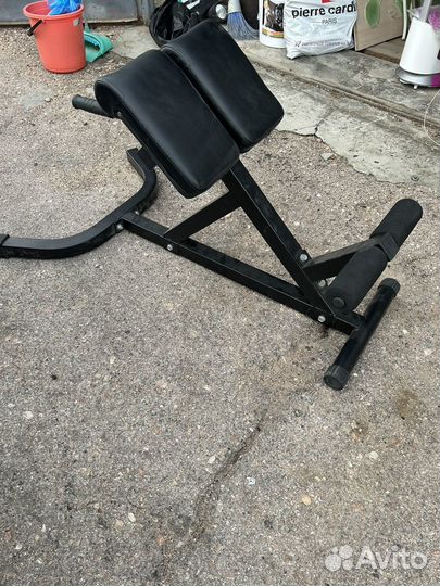 Тренажер гиперэкстензии и пресса