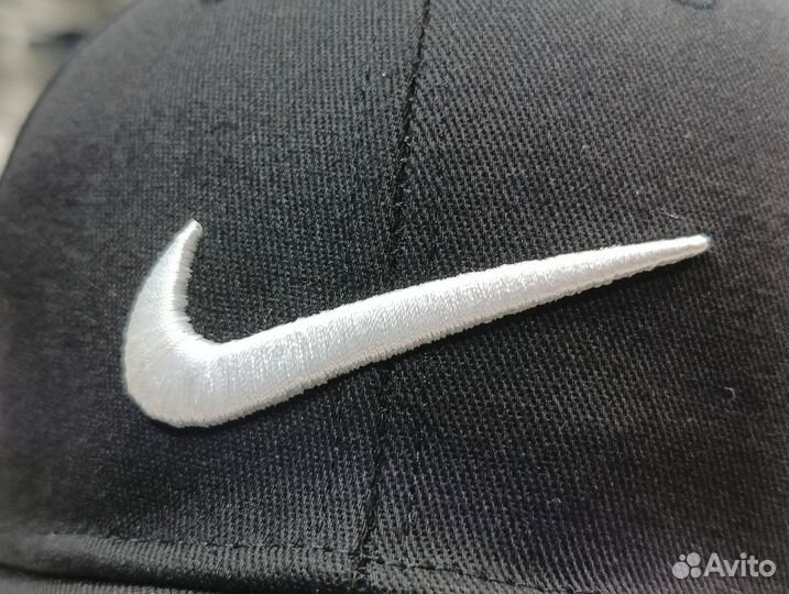 Спортивная кепка nike