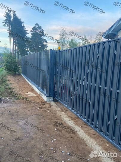 Откатные ворота из штакетника для дачи