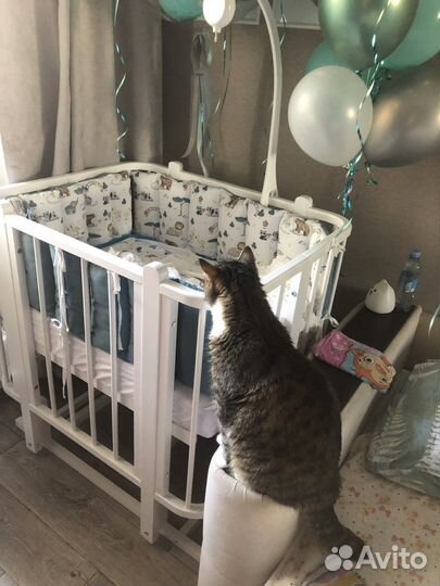 Бортики в детскую кроватку одеяло и подушка