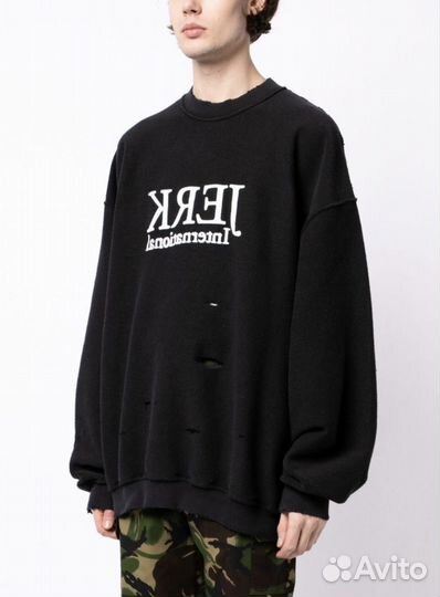 Свитшот Vetements Jerk International