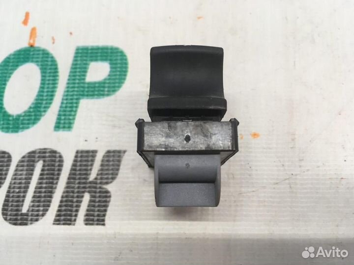 Кнопка стеклоподъемника для Audi Q7 1 2005-2015г