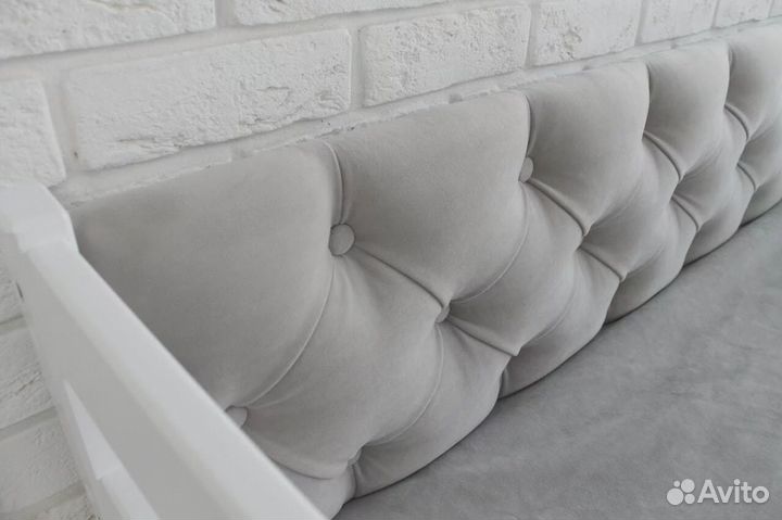 Детская кровать с каретной стяжкой