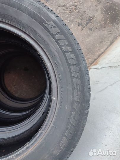 Bridgestone Dueler H/P Sport 215/65 R16