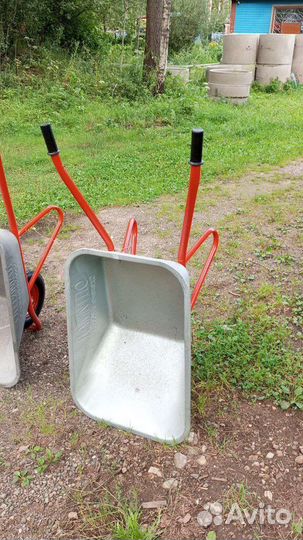 Тачка садовая