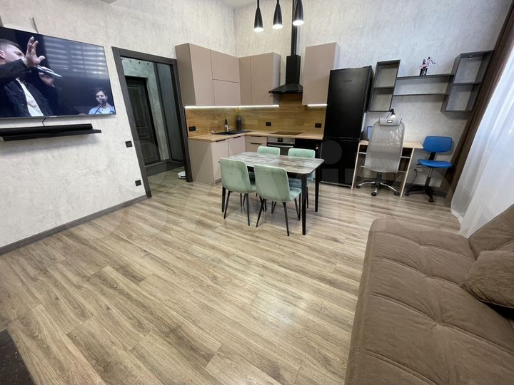 2-к. квартира, 31,8 м², 1/9 эт.