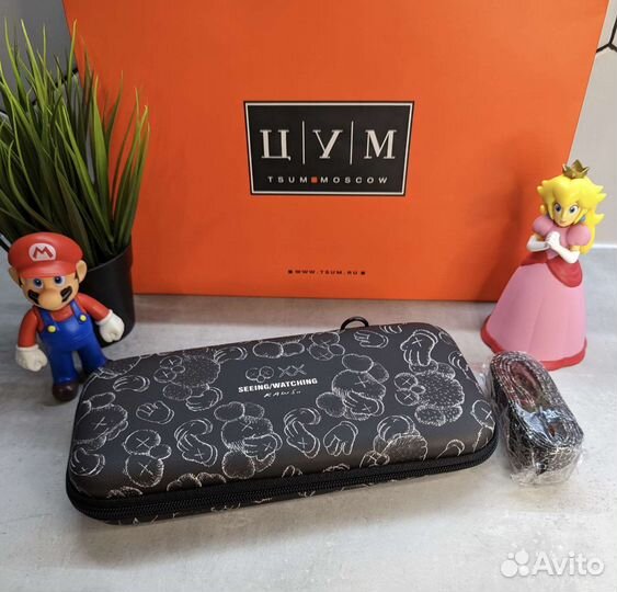 Nintendo Switch Чехол Kaws Новый