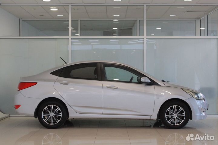 Hyundai Solaris 1.6 AT, 2015, 74 800 км