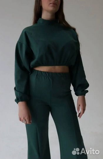 Костюм спортшик новый брюки и свитшот