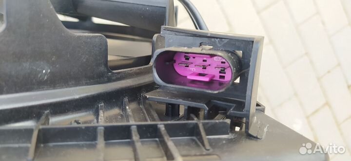 Диффузор радиатора Volkswagen Polo