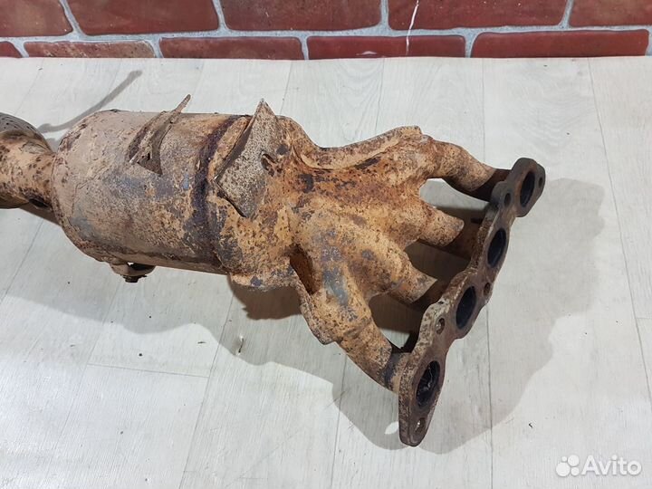 Коллектор выпускной Ford focus 2