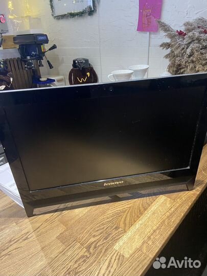 Моноблок Lenovo C20-00