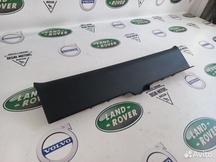 Накладка задней панели багажника Volvo S80 (07-15)