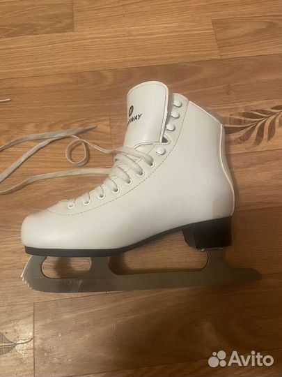 Коньки фигурные Nordway Emily