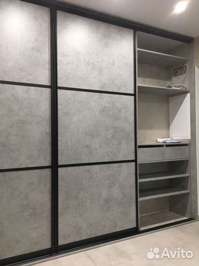 Шкаф распашной