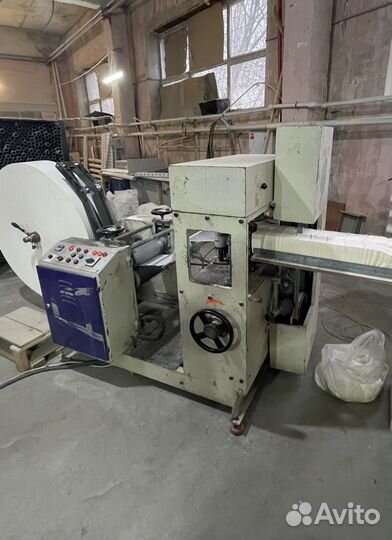 Станок для производства бумажных салфеток