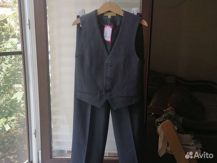Костюм жилетка и брюки школьная форма