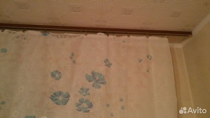 Карнизы металлические, занавески