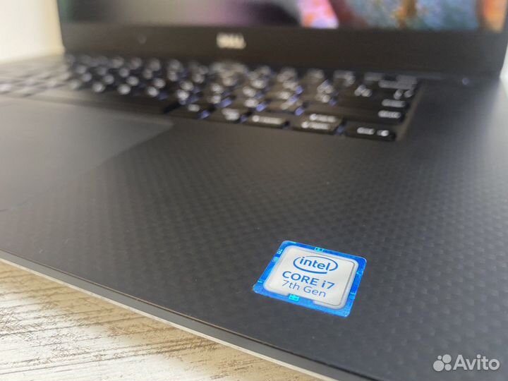 Ноутбук Dell XPS i7-7/8/256/GTX1050