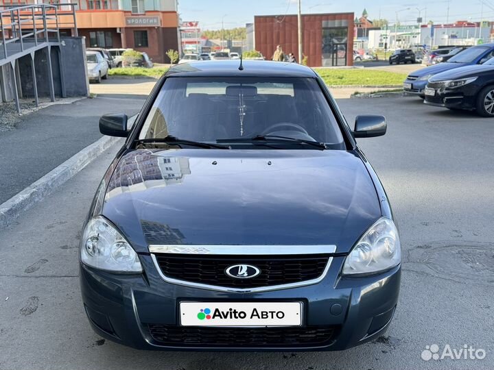 LADA Priora 1.6 МТ, 2012, 200 000 км